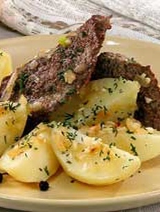 Тушеная конина