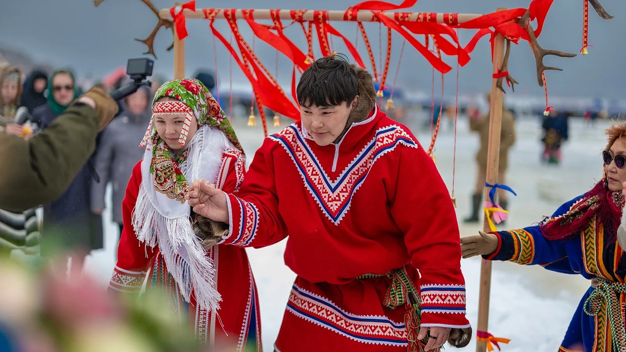 На Ямале запустили Фестиваль национальных свадеб