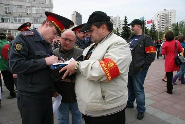 Глава Кубани поручил создать отряды "самообороны" из казаков и местных жителей