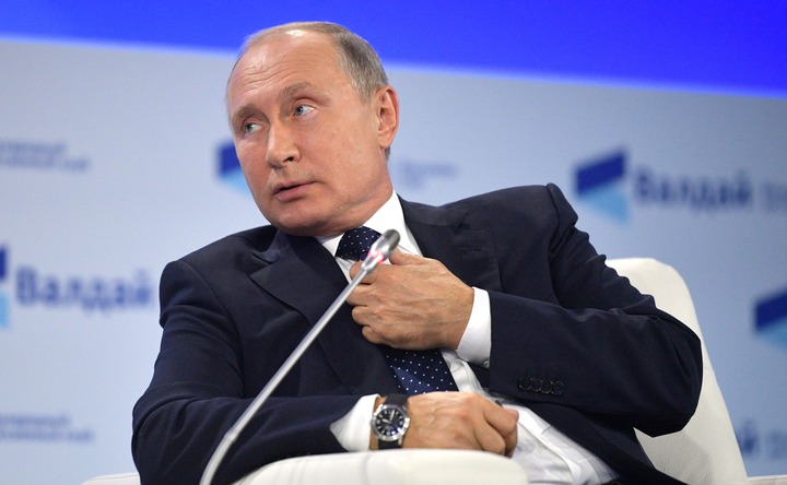 Путин призвал "не выпячивать пещерный национализм"