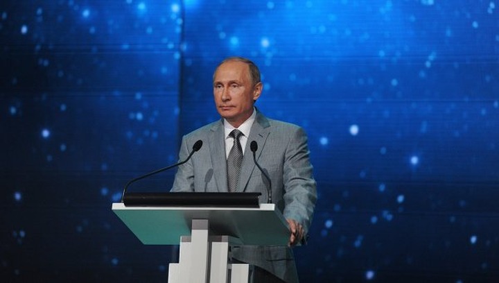 Путин выразил уверенность в содействии мусульман развитию межнационального диалога