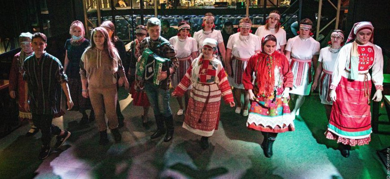 Хиты удмуртской эстрады представят на этнографической вечеринке в Ижевске