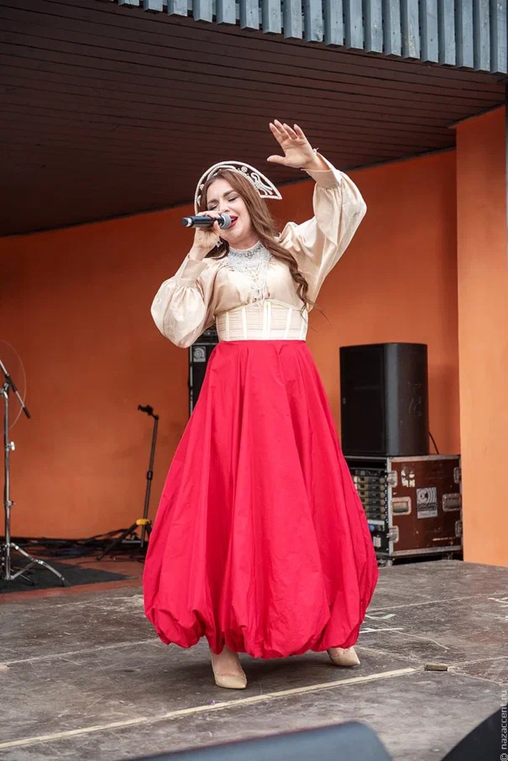 VIII Межрегиональный фольклорный праздник "Шумбрат!" в Мордовии - Национальный акцент