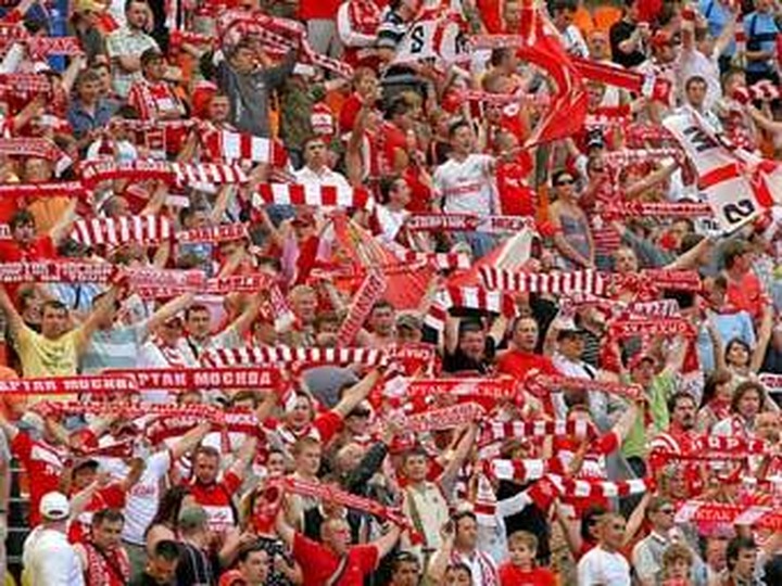 ФК "Спартак" отсудил у болельщика со свастикой почти 1,5 млн рублей