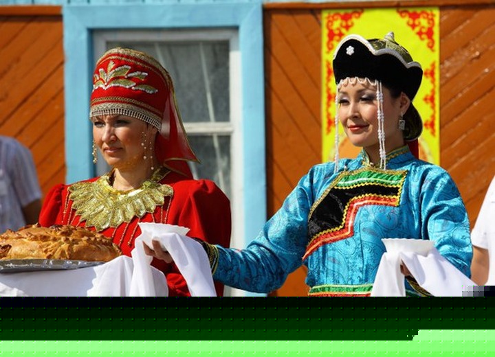 На фестивале "Многоцветие России" в МДН покажут культуру народов Иркутской области