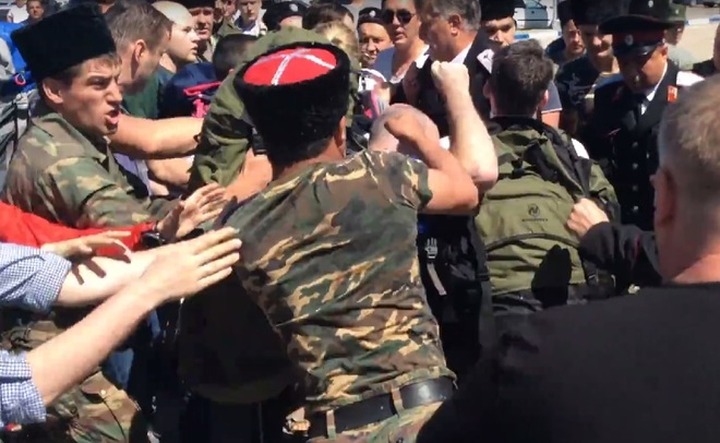 Анапские казаки заявили, что не нападали на Навального