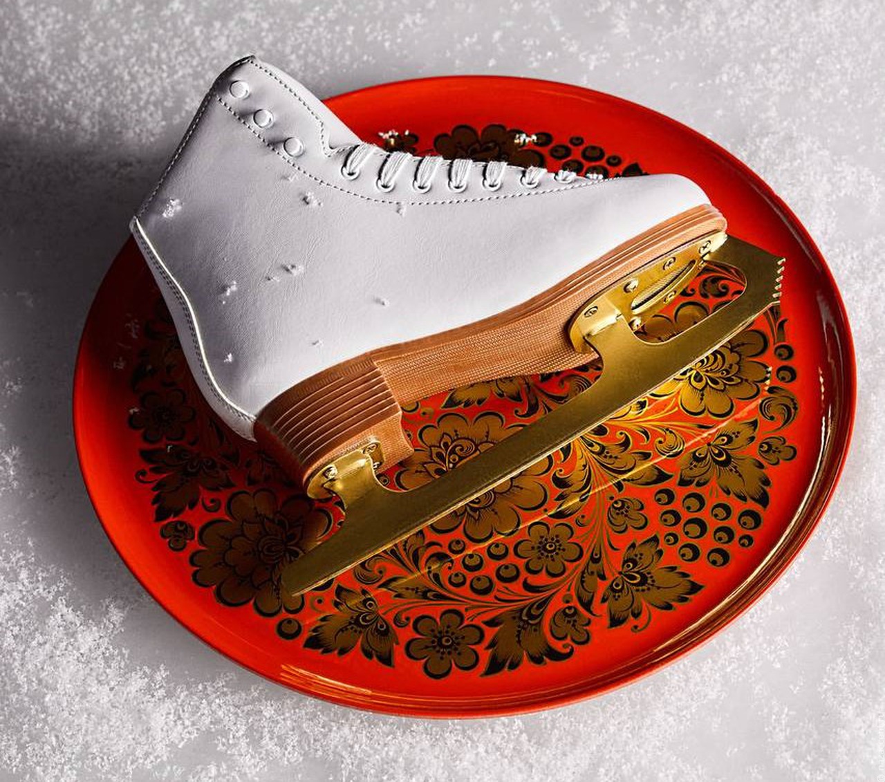 "Хохлома" оденет российских фигуристов