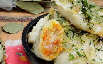 Пельмени с квашеной капустой (сылалтэм кубистаен пельнянь)