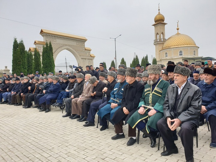 Память жертв осетино-ингушского конфликта почтили в Ингушетии