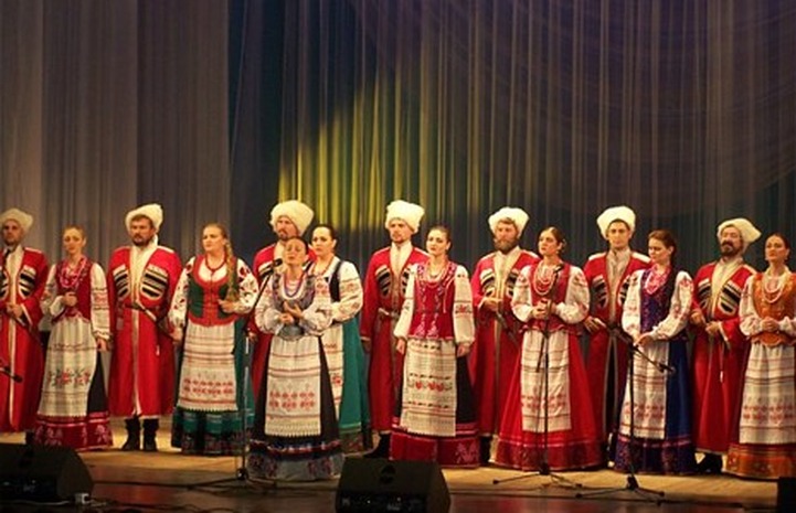 Кубанский казачий хор отменил гастроли по Украине