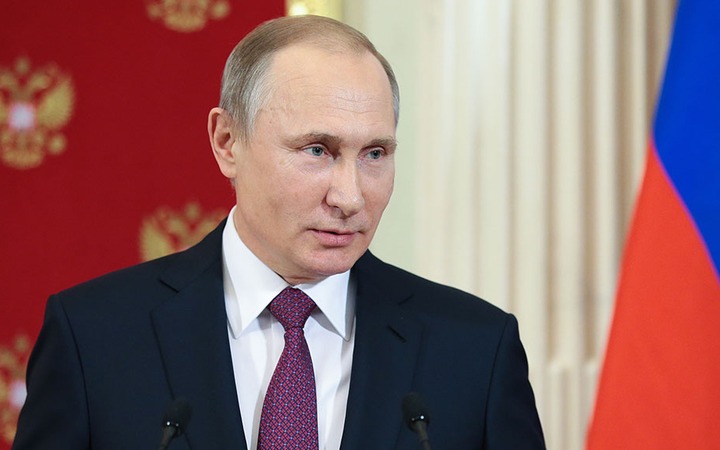Путин разрешил мигрантам из Киргизии водить без российских прав