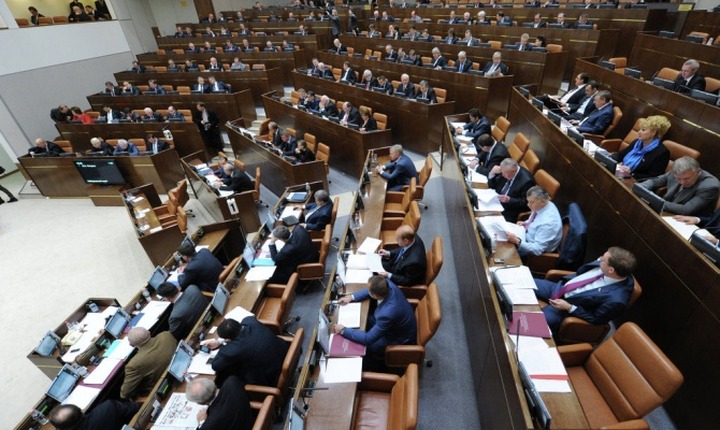 Совфед принял закон о реабилитации нацизма без обсуждения