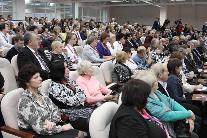 В Омске открылся XIII Форум российских немцев