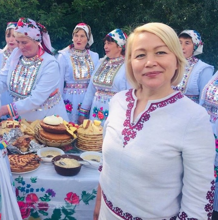 Руководитель марийского отделения Гильдии межэтнической журналистики стала заслуженным работником культуры