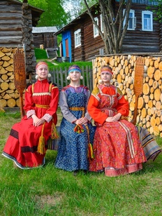 Сто одежек Сто одежек