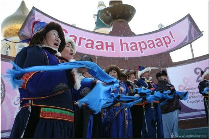 В Москве отпраздновали Сагаалган