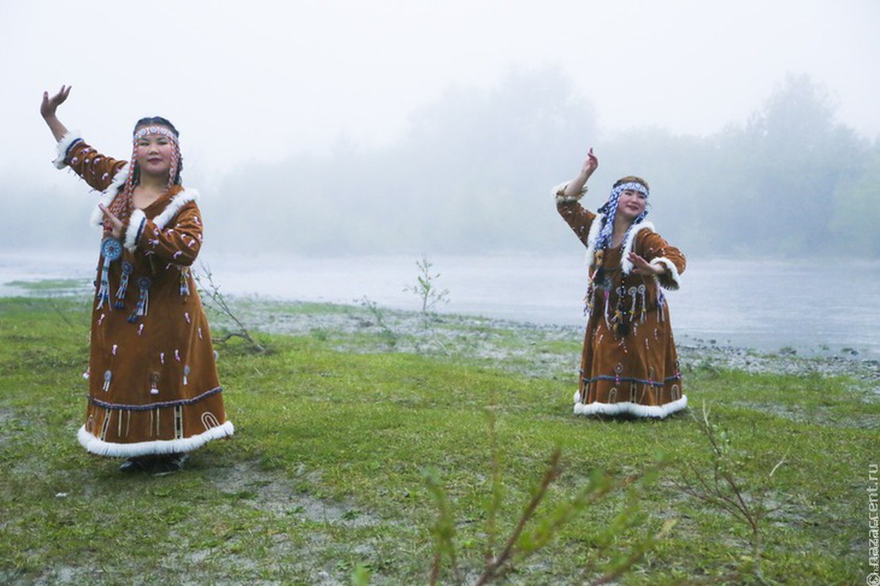 Коряки Камчатки отметили праздник "Хололо" танцами и обрядами