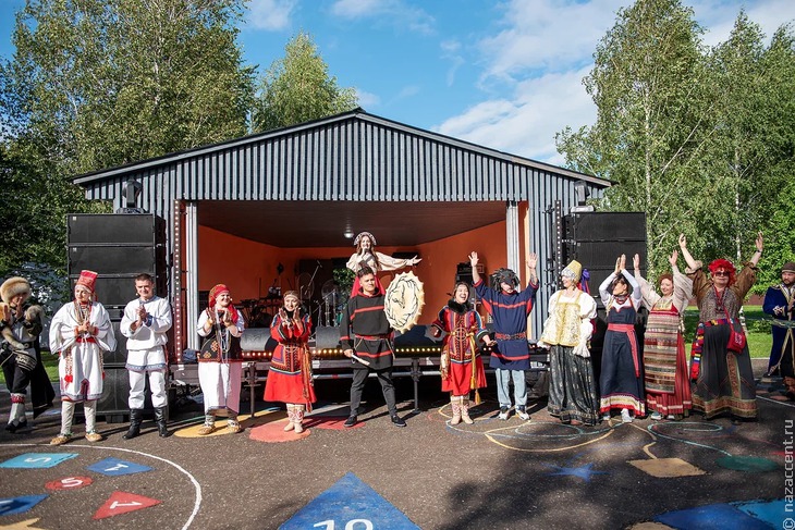 VIII Межрегиональный фольклорный праздник "Шумбрат!" в Мордовии - Национальный акцент