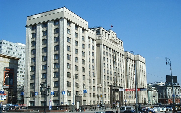 На бездумье