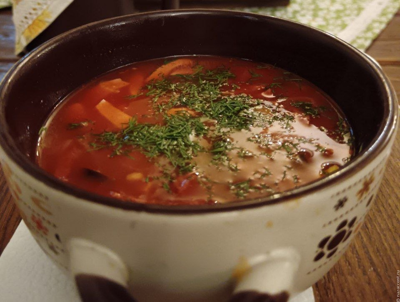 Как приготовить настоящий борщ: традиционный рецепт со свеклой и мясом