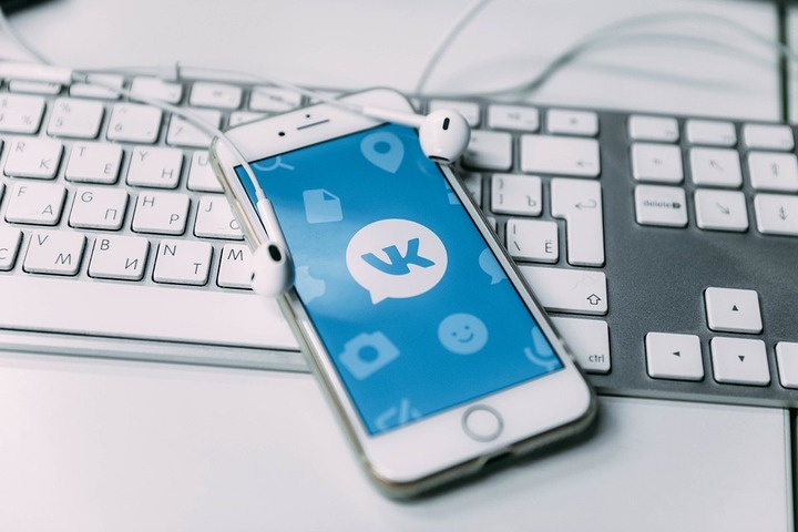 Активисты вернули марийский интерфейс "ВКонтакте"
