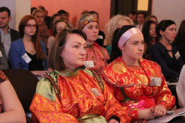 Финно-угорская конференция "Под небом предков" состоялась в Санкт-Петербурге