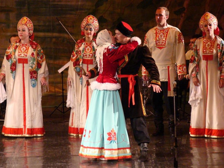 Волжский народный хор отмечает 60-летие
