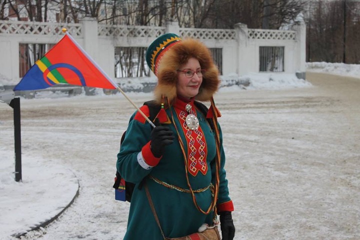 Саамская активистка провела эксперимент в Мурманске в День саамов