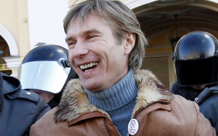 Националист Николай Бондарик потребует публичных извинений у полицейских