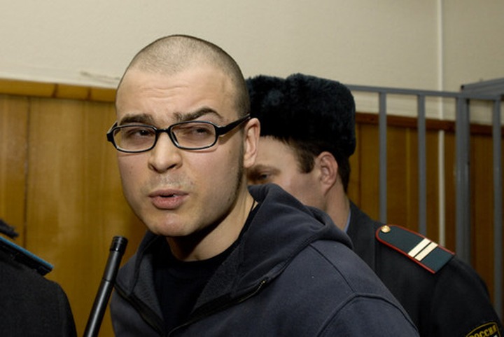 Тесак депортирован с Кубы и задержан московской полицией