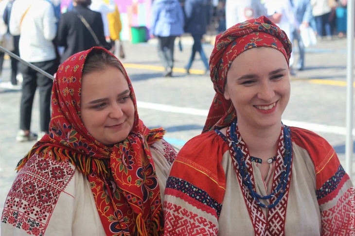 Фестиваль национальных литератур в Москве - Национальный акцент