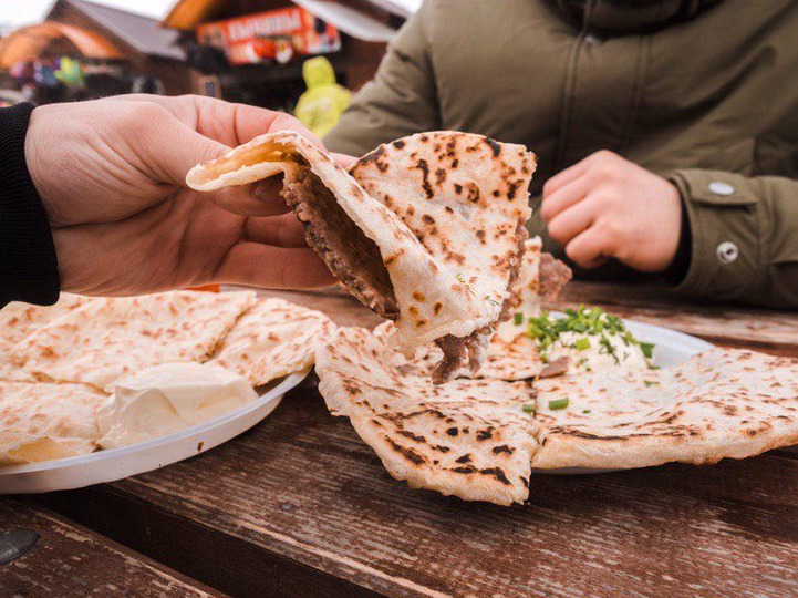 Аутентичной кавказской кухней и стрит фудом угостят на "KavkazFoodFest" в Карачаево-Черкесии