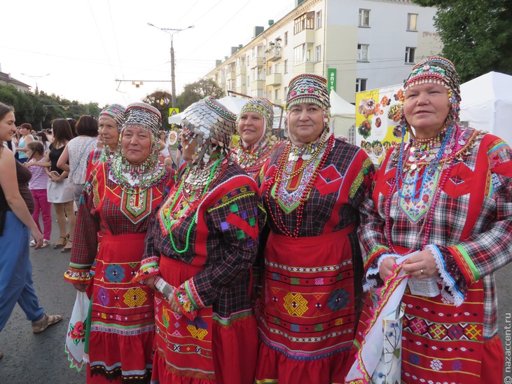 День города Чебоксары в национальных традициях - Национальный акцент