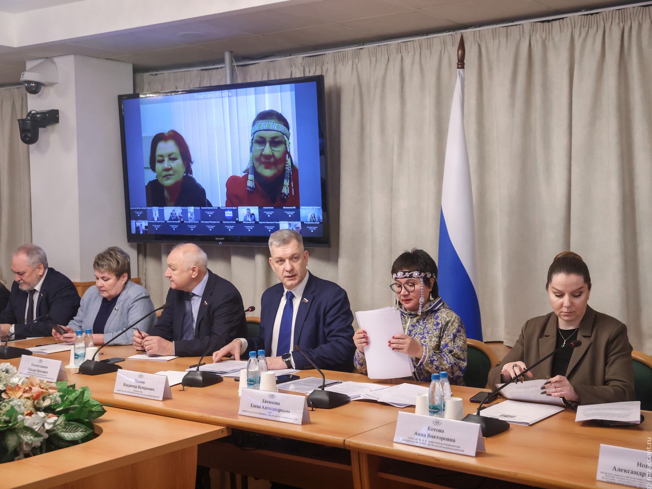 В Госдуме обсудили поддержку коренных малочисленных народов России