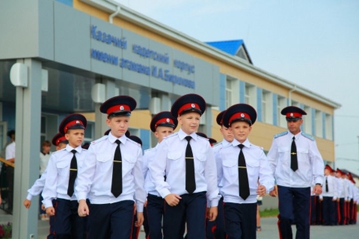 В Астраханской области открылся первый казачий кадетский корпус