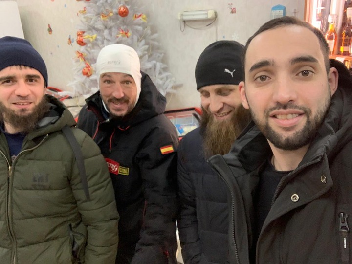Магаданские ингуши спасли замерзающего на Колыме испанского туриста