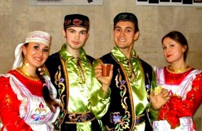 Нам татарам лишь бы даром?