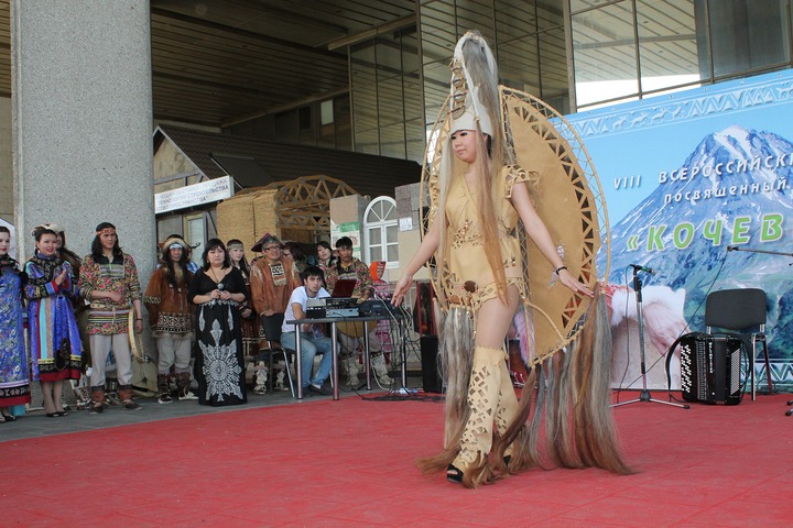 Победители фестиваля этнической моды "Полярный стиль"