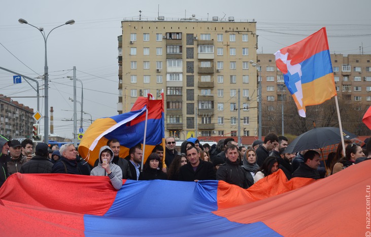 Митинг в память о жертвах геноцида армян - Национальный акцент