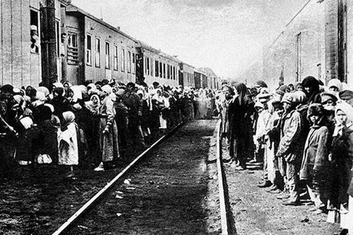 ВЦИОМ: Почти половина молодежи не знает о сталинских репрессиях