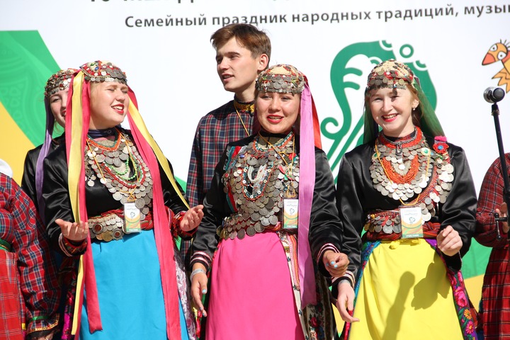 Международный этнофестиваль "Крутушка" отметил свое десятилетие под Казанью