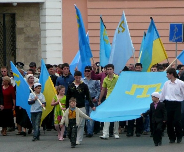 Крымская прокуратура предупредила меджлис об экстремизме из-за флага Украины