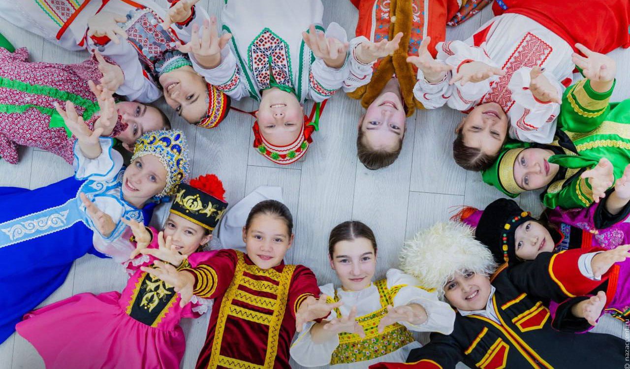 В Минпросвещения подготовили проект указа о праздновании Дня языков народов России