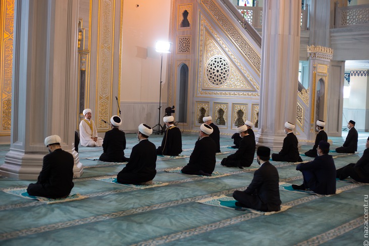 Ураза-байрам-2020 в Московской Соборной мечети - Национальный акцент