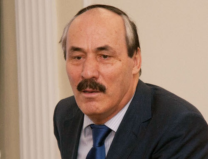 Абдулатипов: Нужна миротворческая комиссия по переселению чеченцев, лакцев и аварцев