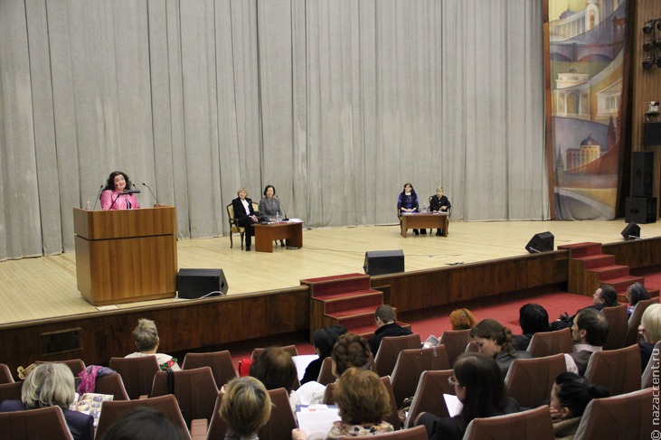 Форум "Женщины за межнациональное согласие и этнокультурные традиции" - Национальный акцент