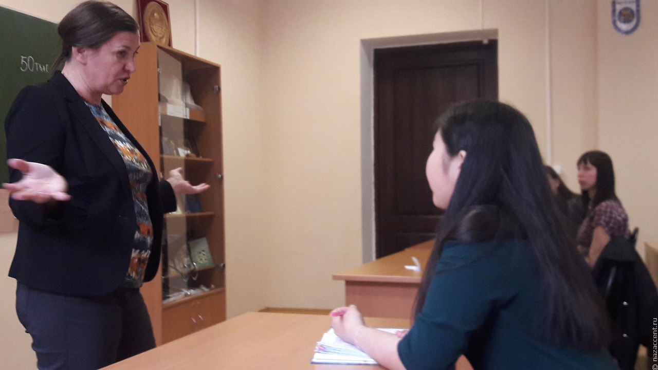 В Иркутске студенты встретились с основателем Гильдии межэтнической журналистики 