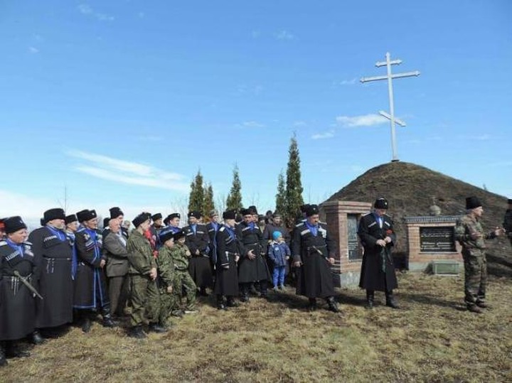 Жертв депортации терского казачества вспомнили в Беслане