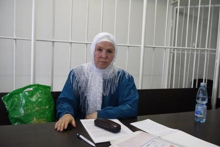 Татарскую националистку осудили за статьи о пытках татар и Украине на год условно