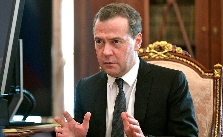 Дмитрий Медведев займется миграционной политикой
